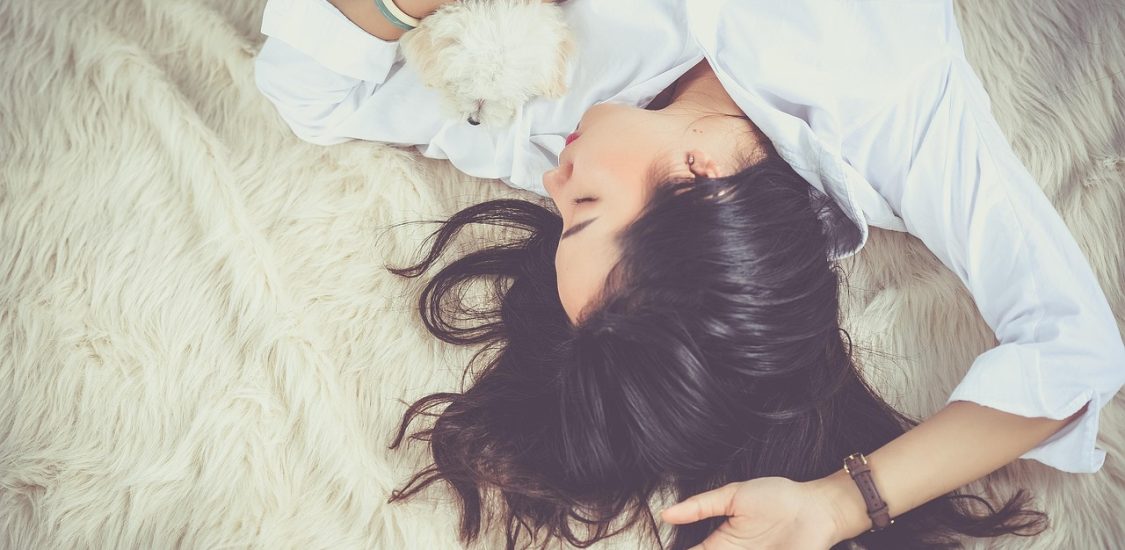 https://pixabay.com/photos/girl-sleep-lying-down-dog-pet-1733352/