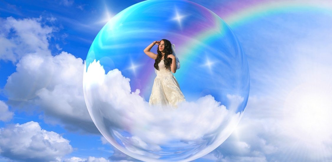 https://pixabay.com/photos/fairy-angel-elf-wing-mystical-3137290/