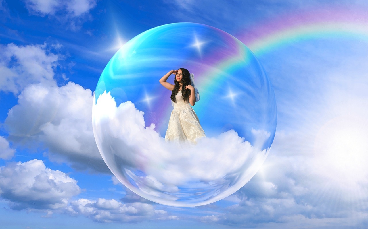 https://pixabay.com/photos/fairy-angel-elf-wing-mystical-3137290/